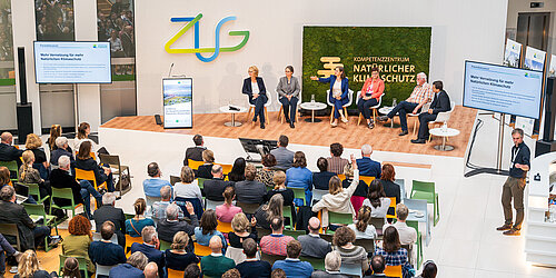 Eröffnungsfeier des Kompetenzzentrums Natürlicher Klimaschutz im Atrium des ZUG-Gebäudes