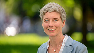 Portraitfoto von Julia Pongratz